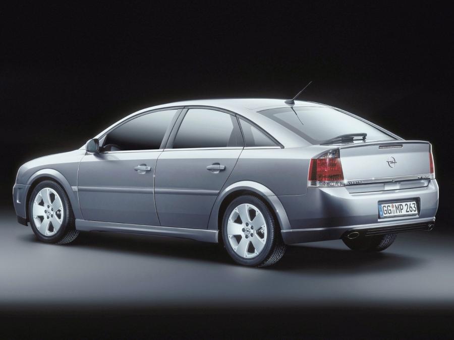  Opel Vectra GTS 2002 года  (фото 26 из 28)